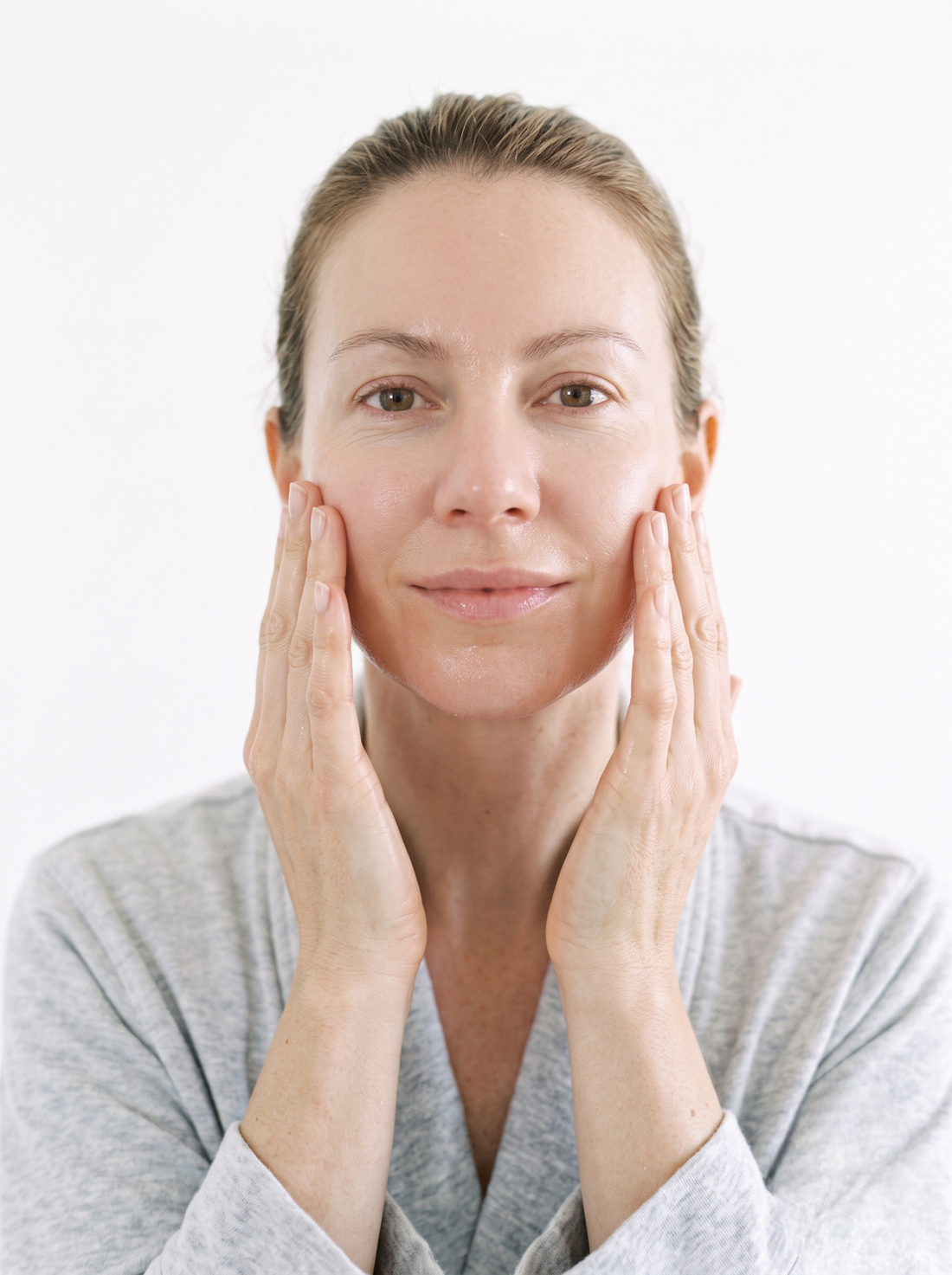Use consistently twice daily as part of your skincare routine.